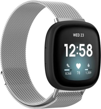 Strap-it Luxe Milanese band - Milanees bandje geschikt voor Fitbit Versa 3 / Fitbit Sense - zilver - Maat: Maat S