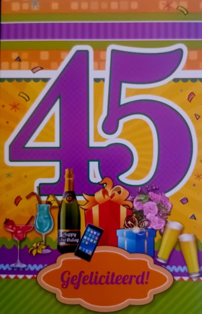 45Jaar Gefeliciteerd - Luxe verjaardagskaart - 12x17cm - Gevouwen Wenskaart inclusief envelop - Leeftijdkaart - 906531
