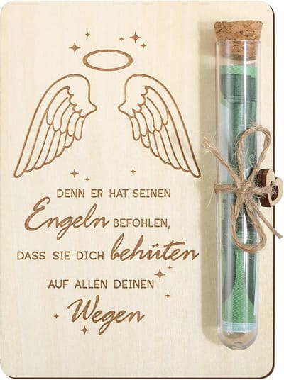 Houten Geldbesparingskoker met Gelukspoppetje voor Doop, Communie of Vormsel Cadeau