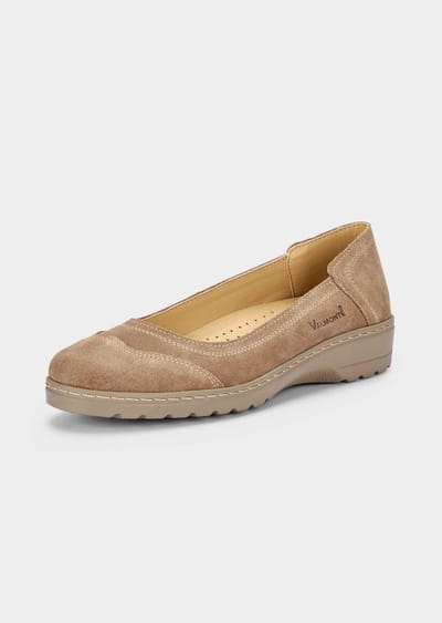 Ballerina's van leer met gewatteerde decoratieve stiksels - beige - Gr. 36 van Goldner Fashion