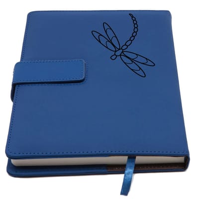 Schrijfdagboek Dragonfly - Notitieboek Agenda - Gedachten Opschrijven - Navulbaar met Magneetsluiting - 15 x 200 Pagina's - Bruin