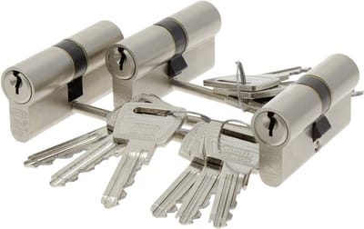 Nemef Cilinderslot 132/9 - 3 stuks gelijksluitend incl. 9 sleutels - SKG