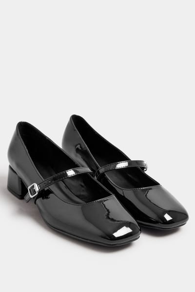 Yours Mary Jane Schoenen Met Blokhak In Een Extra Brede Pasvorm In Zwart Lakleersize 38EEE