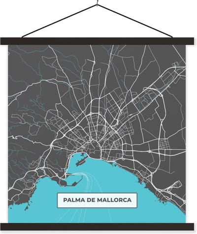 Posterhanger incl. Poster 60x60 cm - Schoolplaat - Mallorca - Stadskaart - Blauw - Plattegrond - Kaart - Textielposter - Zwarte latten - Stadskaart