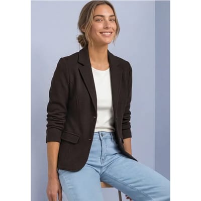 Eenvoudige blazer met structuur