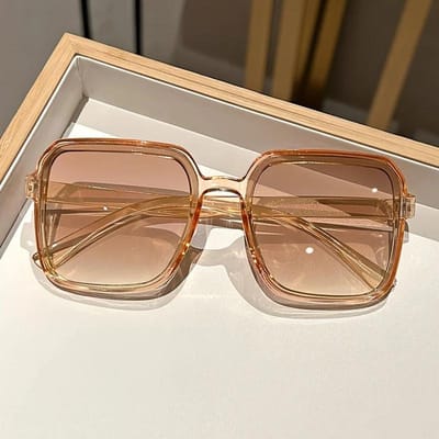 Extra Grote Stijlvolle Zonnebril voor Dames met Vierkante Plastic Decoratieve Glazen voor Dagelijks Gebruik en Buitengebruik
