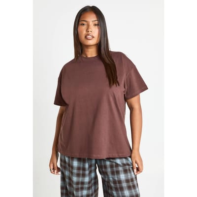 boohoo Dames Plus Oversized T-shirt met korte mouwen | Chocoladebruin | Maat: 44