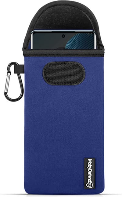 MobyDefend Hoesje - Geschikt voor Motorola Edge 50 Fusion - Neopreen Pouch Met Karabijnhaak - Insteek - Riemlus - Blauw
