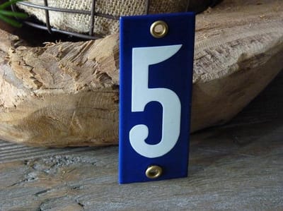 Emaille huisnummer 10x4 blauw/wit nr. 5