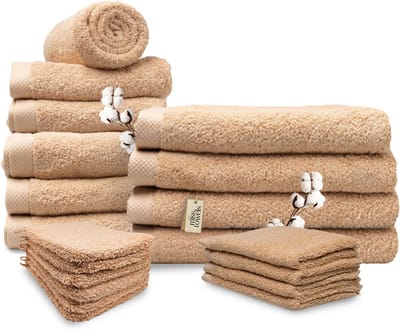 Miss Towels - Familieset - Zandkleur - 5 Sterren Hotelkwaliteit Handdoeken - Badlakens - Gastendoekjes - Washandjes - 6+4+4+6 stuks - Made in Portugal