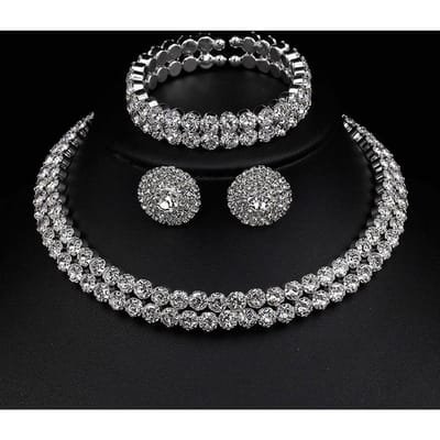 Niche Volledig Diamant Ketting Oorbellen Armband Drie Delig Set Metaal Bloem Holle Kraag Bruidsmeisje Bruid Pak Vrouwen black