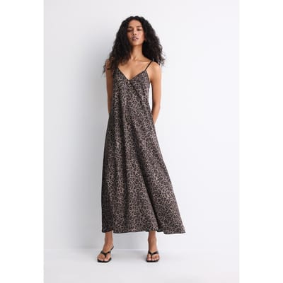 Stradivarius Lange zijdeachtige jurk  Middenbeige XS
