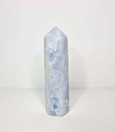ThaleiaDesign - Blauwe calciet toren - Edelstenen en Mineralen - Kristallen - Edelsteen punt - Spiritualiteit - Woondecoratie