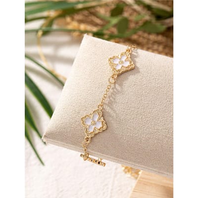1pc Bracelet de Luxe Trèfle à Quatre Feuilles Perlé Femmes Vintage Chic Artistique et Unique Bracelet Haut de Gamme Adapté one-size blanc