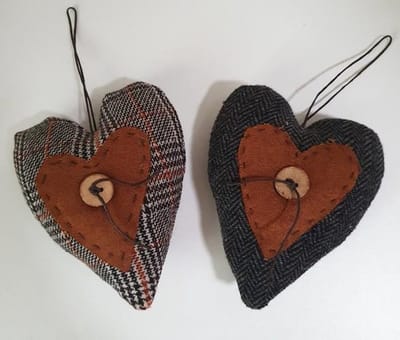 Toetie & Zo Handgemaakte Set Hangers Hart Stof, wol, kerstmis, kersthanger, kerstdecoratie