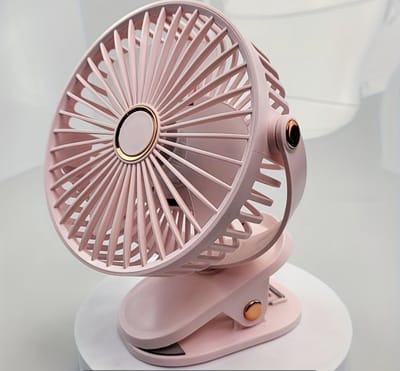Draagbare USB Ventilator Oplaadbaar - 3-in-1 Tafelventilator met Klem en Ophanghaak - 5 Snelheden - Mini Ventilator voor Bureau, Kantoor, Slaapkamer en Camping - Stil & Afneembaar - roze