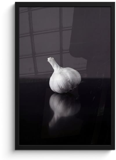 Poster in lijst - Fotolijst 40x60 cm - Posters - Knoflook - Zwart - Wit - Posterlijst zwart - Decoratie - Wanddecoratie woonkamer - Muurdecoratie slaapkamer