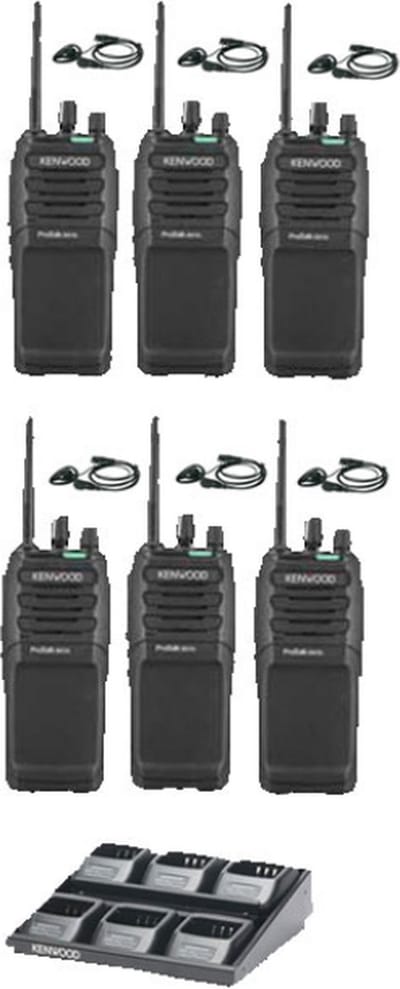 Set van 6 Kenwood TK-3701D IP55 Portofoon met multilader en D-shape headsets