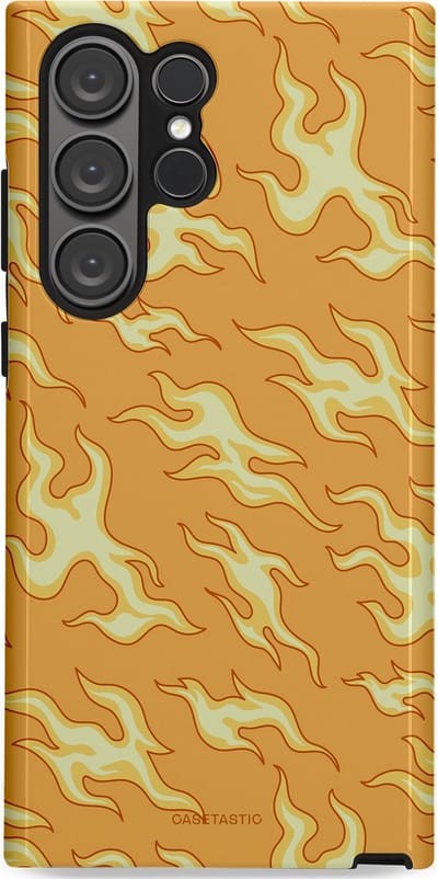 Casetastic Hoesje Geschikt voor Samsung S23 Ultra - Stijlvolle Beschermende Duo-layer Case - Vlammen van passie