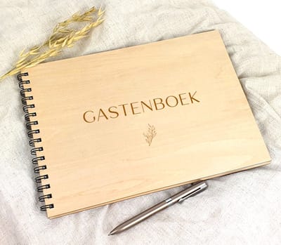 Gastenboek bruiloft - Gastenboek huwelijk - Gastenboek hout - Huwelijk decoratie - A4 houten gastenboek thema "Botanic" - Trouw - Bruiloft