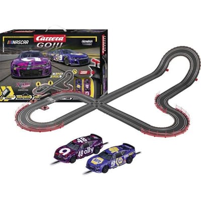 Carrera Go!!! Racebaan - GO!!! Nascar 4.9 - Camaro NextGen ZL1 - Chase Elliott vs. Alex Bowman - 4,9m