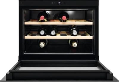 Electrolux wijnkoeler | Model KBW5X | Inbouw | Thermo-elektrische | Zwart, Roestvrijstaal | 18 fles(sen)