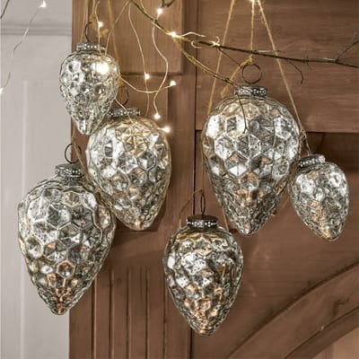 LOBERON Kerstversiering set van 6 Colin antiekzilverkleurig