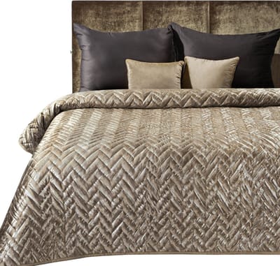 Oneiro’s luxe AGATA Type 1 Beddensprei Bruin + 2 x kussenhoes - 220x240 cm – bedsprei 2 persoons - beige – beddengoed – slaapkamer – spreien – dekens – wonen – slapen