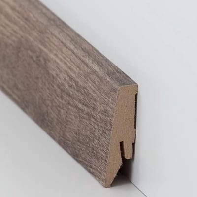 Plint MDF - Vloerlijst - Afwerking Kamer - Folie Bekleed - 18x58x2500mm - Eiken