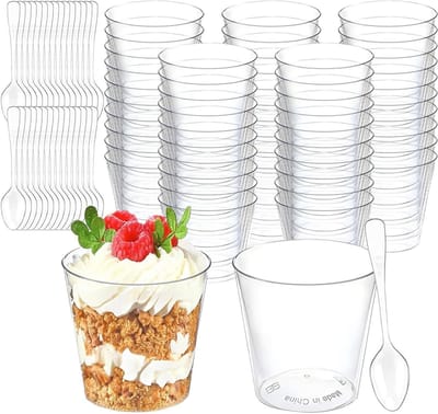 Dessertglazen Kunststof - Dessertbekers met lepels - Feestelijke presentatie - Voedselveilig materiaal - 50 stuks 60 ml - Transparant