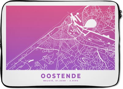 Laptophoes 14 inch - Stadskaart - België - Oostende - Paars - Laptop sleeve - Binnenmaat 33x23 cm - Zwarte achterkant