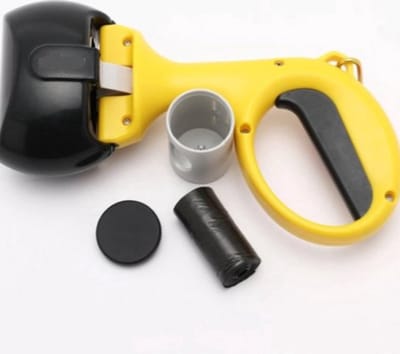 Hondenpoep Scooper (Geel) inclusief 9 rollen Afvalzakjes - Lang Model met Handvat - Kak Opruimer - Pick Up Dieren Afval - Outdoor Poep Pakker - Hondenuitlaataccessoires - Reiniging Gereedschap - Niet Meer Bukken