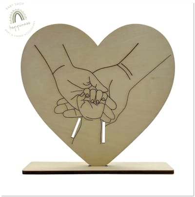 Houten bewaarlijst ziekenhuisbandje - hart design - herdenking - herinnering - geboorte baby - kraam cadeau - bewaarstandaard geboorte baby - armbandhoud baby