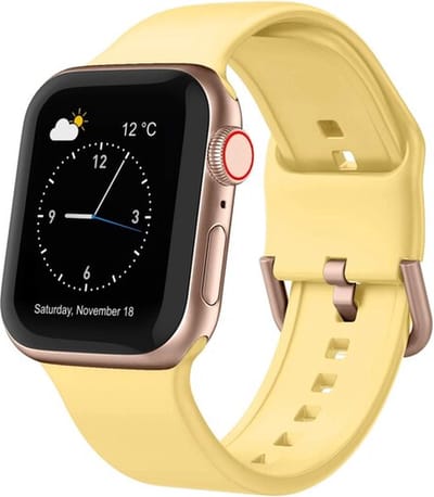 By Qubix - Geschikt voor Apple Watch bandje - Soft siliconen bandje met gespsluiting - Geel - Geschikt voor Apple Watch 44mm / 45mm / 46mm / 49mm (Ultra 1,2 en 3) - Smartwatch bandje