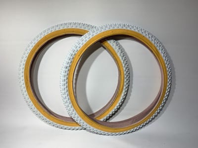 Paar (2 stuks) - BUITENBAND DELI TIRE 20 X 1.75" / 47-406 - Oldschool BMX - Wit