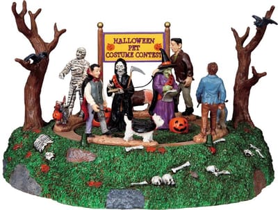 Pet Costume Contest