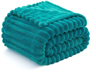 Allecto - Fleece plaid - Zachte warme deken - Comfortabel voor bank en bed - Blauwgroen - Pluizige deken - Geschikt voor volwassenen - 150 x 200 cm