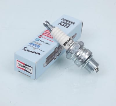 originele bougie voor bromfiets p86m 438071 champion l86c nieuw
