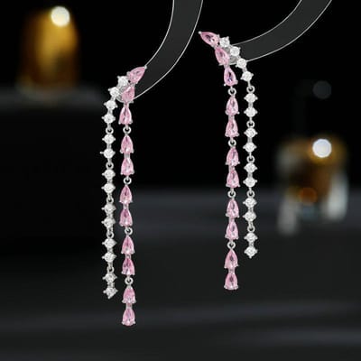Boucles d'oreilles longues à pampilles Boucles d'oreilles tendance en zircone cubique Boucles d'oreilles géométriques en forme de gouttelette black