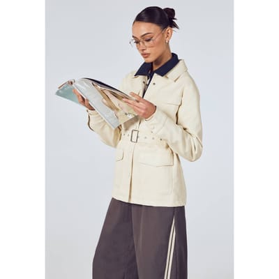 boohoo Dames Kunstleren Shacket met Riem en Utility Zakken | Butter | Maat: 8