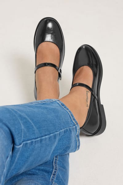 Yours Zwarte Mary Janeballerina's Met Gespdetail In Brede Epasvormsize 37EEE