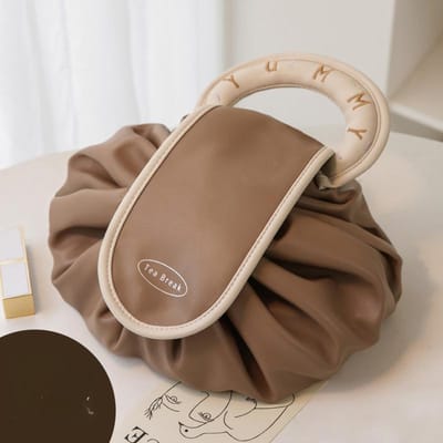 Sac de Rangement à Cordon Haut de Gamme Nouvelle Pochette Cosmétique en Cuir Imperméable Femmes Grande Capacité Trousse de Toilette Organisateur de Voyage