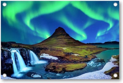 Noorderlicht - bij Kirkjufell in IJsland - Tuinposter 90x60 - Wanddecoratie - Landschap - Sterren - Natuur