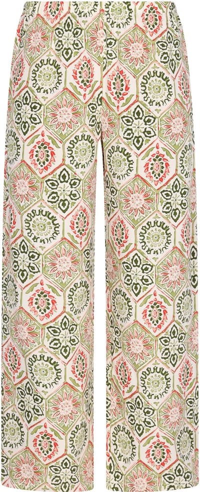 usha Broek