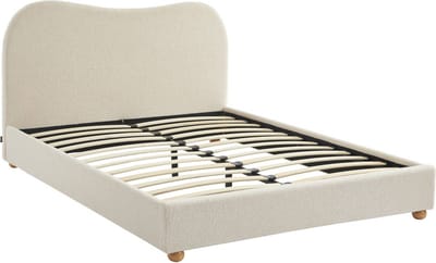 sweeek - Bed met lattenbodem en hoofdeinde, wit met bouclé afwerking