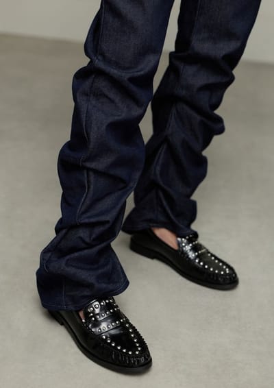 Sacha - Dames - Zwarte leren loafers met zilverkleurige studs - Maat 36
