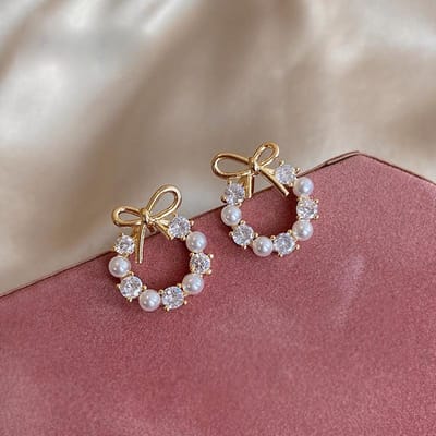 Boucles d'oreilles pendantes en zircon et perle de luxe pour femme Fille Personnalité élégante Boucle d'oreille en forme de lettre D brillante Bijoux de mode Vente en gros