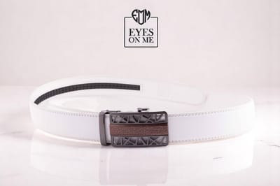 Witte lederen riem zonder gaatjes met automatische gesp voor heren ( model N049 )
