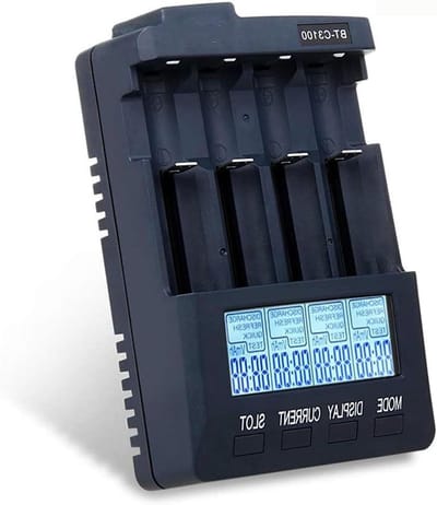 Intelligente Batterijlader - Universele Lader AA AAA Lader - Batterijen Opladen - 4 Onafhankelijke Laadsleuven - 4 Poorten - Zwart