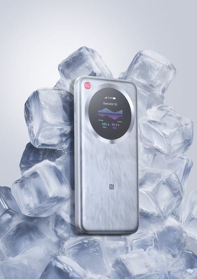 ZTE U30 Pro - 5G MiFi - 5G Ultra High Network - 1.38" Touch Screen- WiFi 6 Latency - NFC Quick Connection - 5000mAh batterij